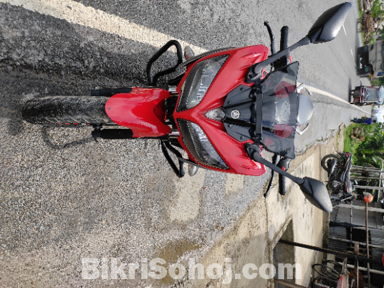 Yamaha Fazer V2